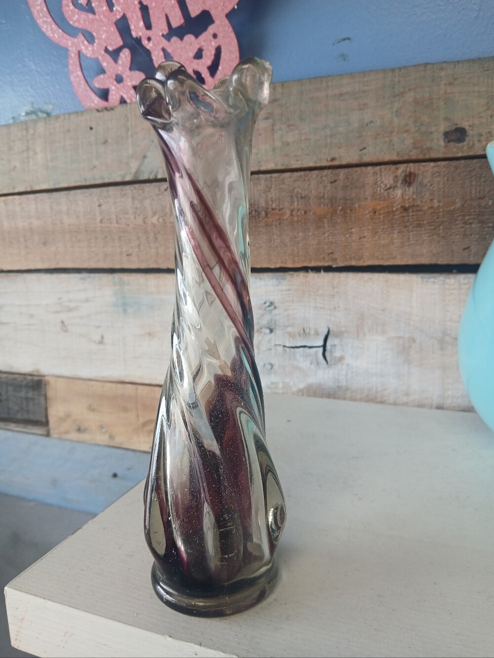 Vintage Murano Hand-Swung Bud Vase